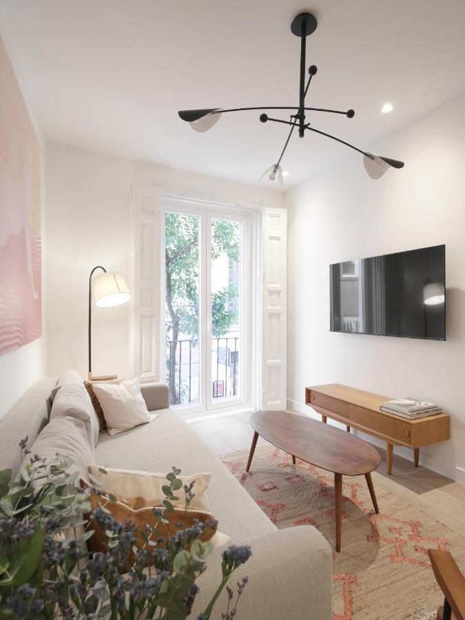 Luxury Flat Next To Gran Via Madrid Daire Dış mekan fotoğraf